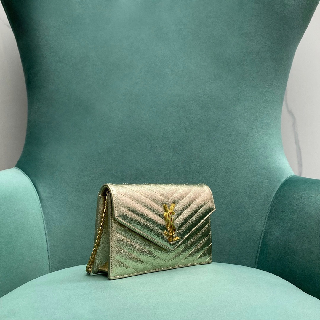 506DD092-A67D-4BA0-8A02-3E86001BB27B