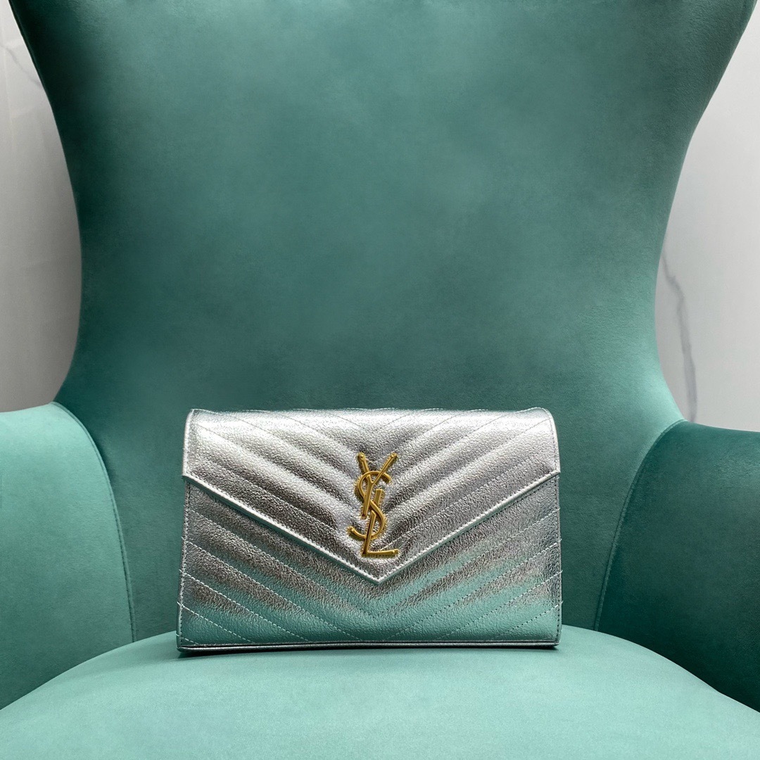 FD81EB75-3B76-459B-9724-9CE27A6AD605