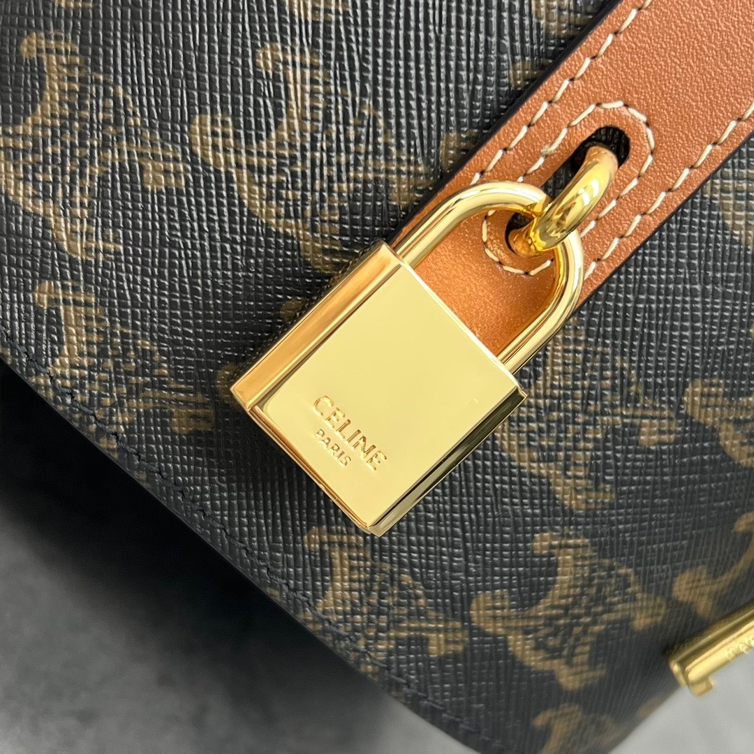 4D300B26-7E57-44D5-A295-4D3EC59E5D3D