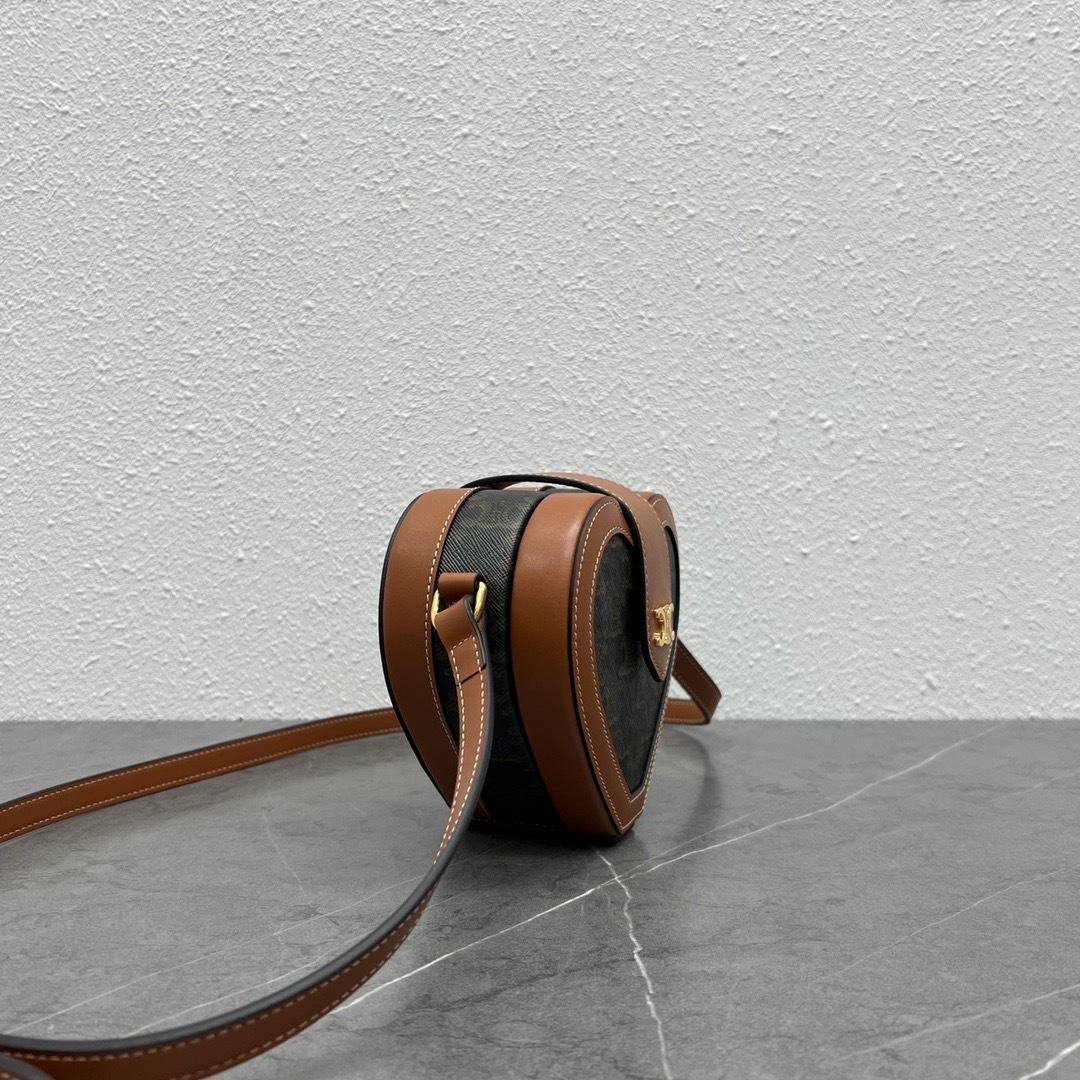 902BF7A2-8D95-44A9-96AE-A5992D289706