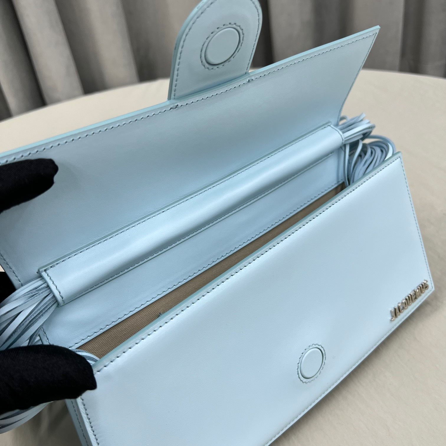 2601A47A-EF13-4D87-80B0-23FDEEC373C1