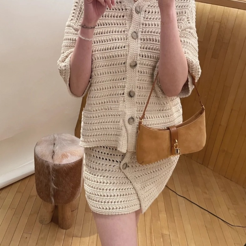 E323767F-23E6-49E9-9D99-544F8291AA0B