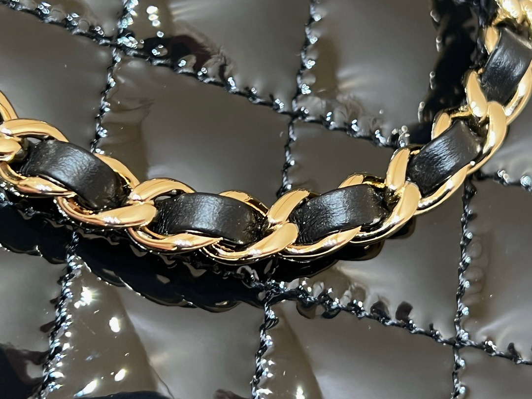 0E776654-EDA1-4EFF-BEC4-701E9156448D