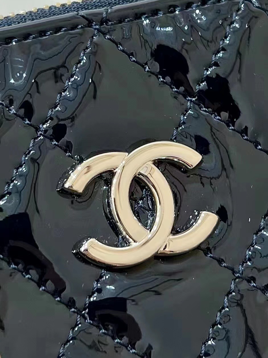 ABFB2A4B-60AD-487F-8434-423EBEC90A5F