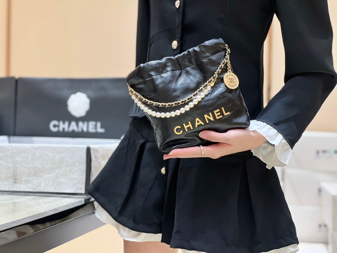 62B2F355-C9F2-444D-B8F0-CC6CDACD7D9C