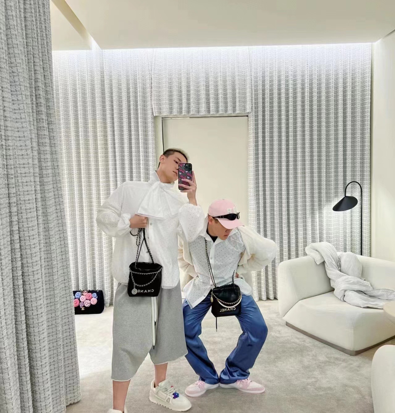 EC8819AC-3759-43EB-84F6-174E1FB8D21C