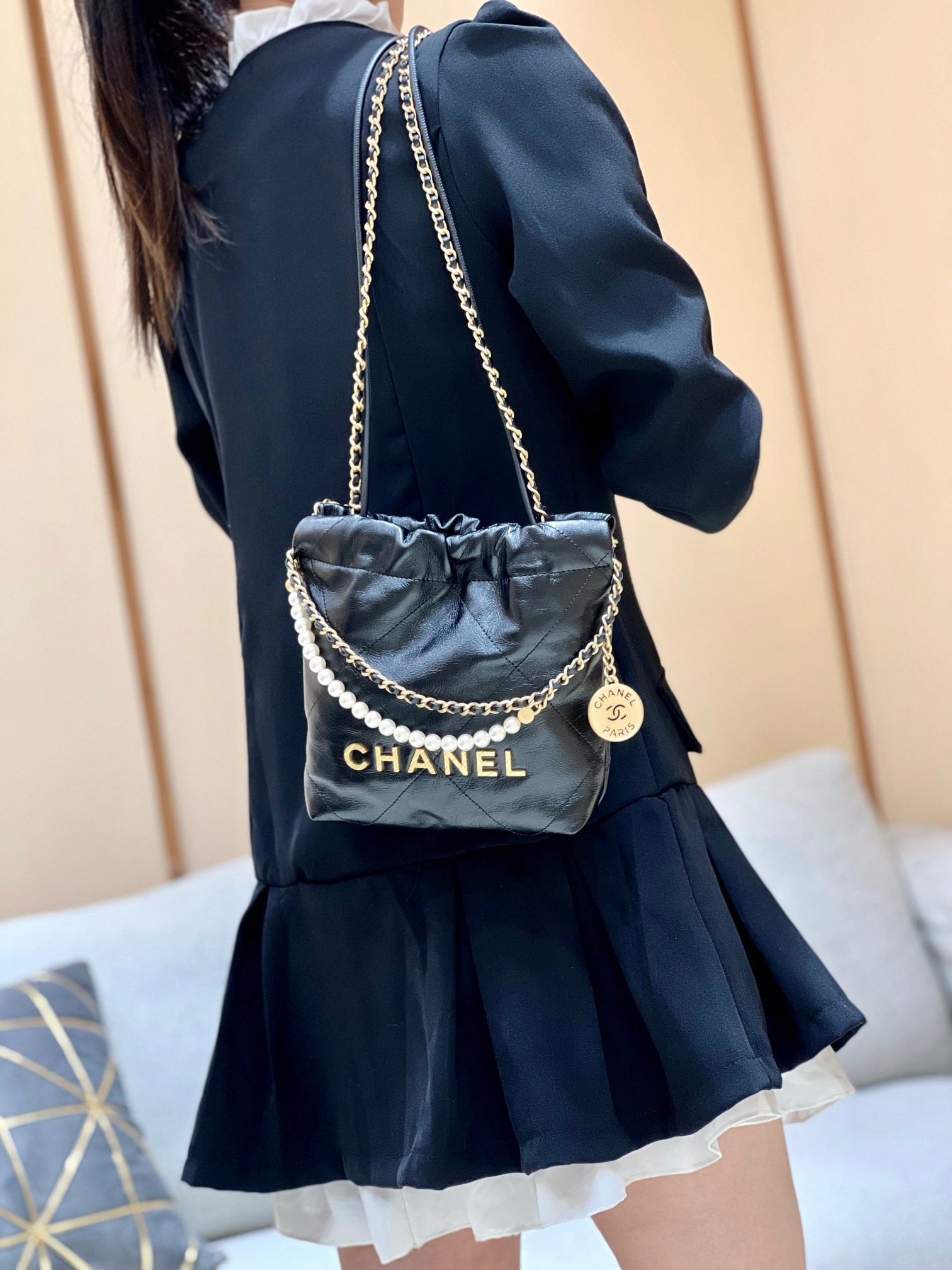 FEC63304-CF85-4611-8D9A-3D87D5466CF1