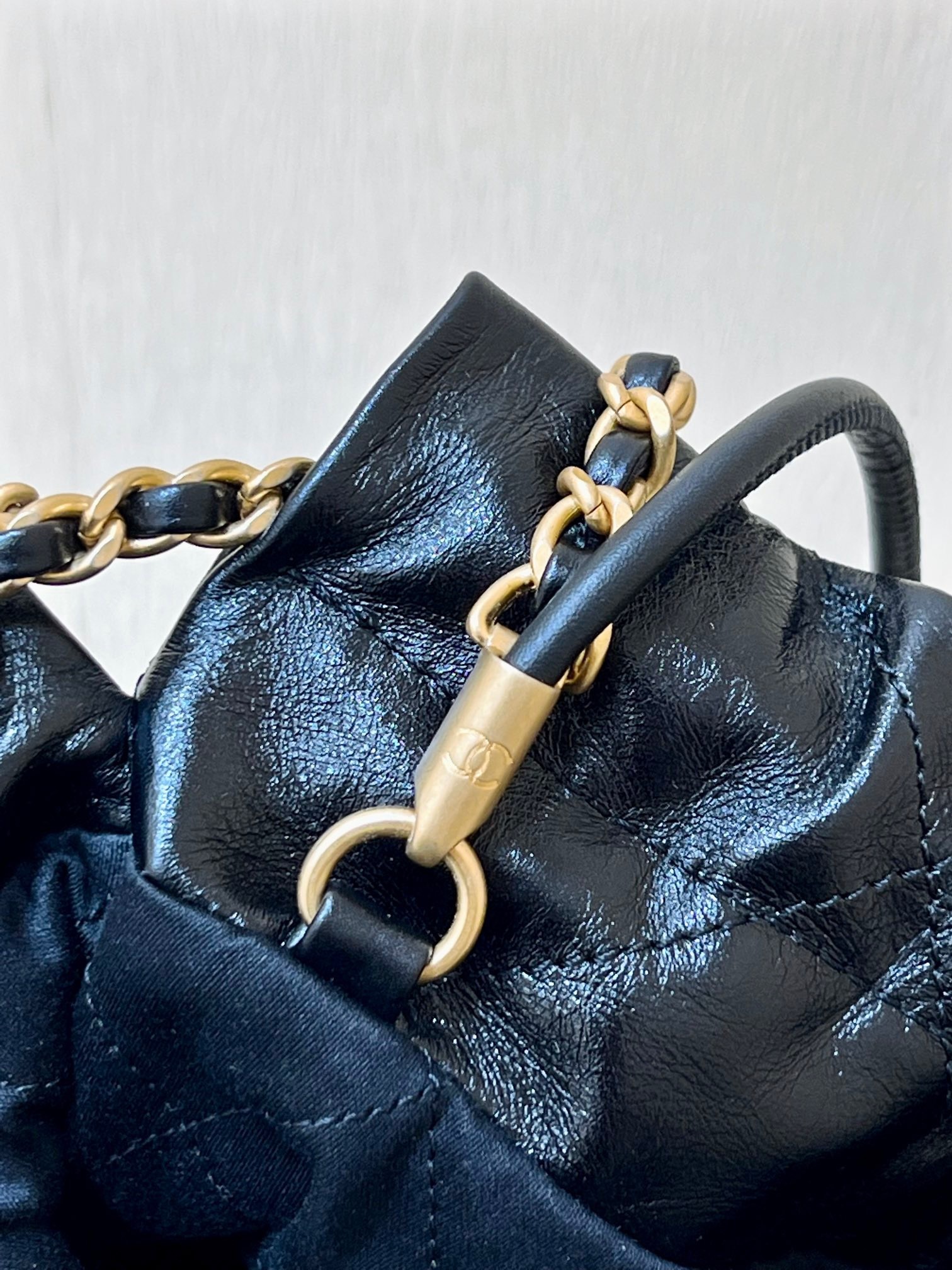 132B9F66-33FD-4A03-8AC7-69CBE1627083