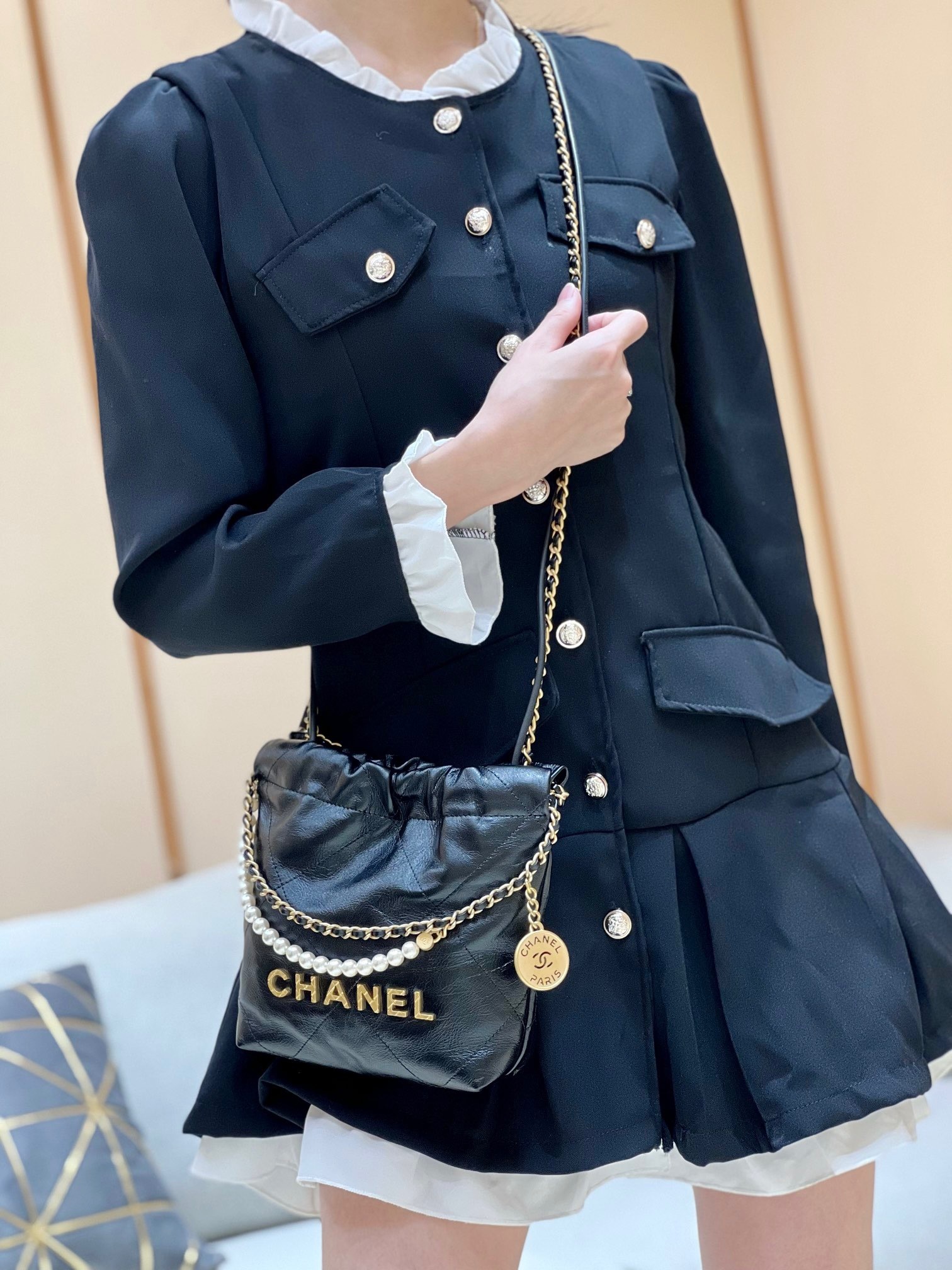 9F677C73-E5A9-4AF1-85AD-5DCD55DE46A7