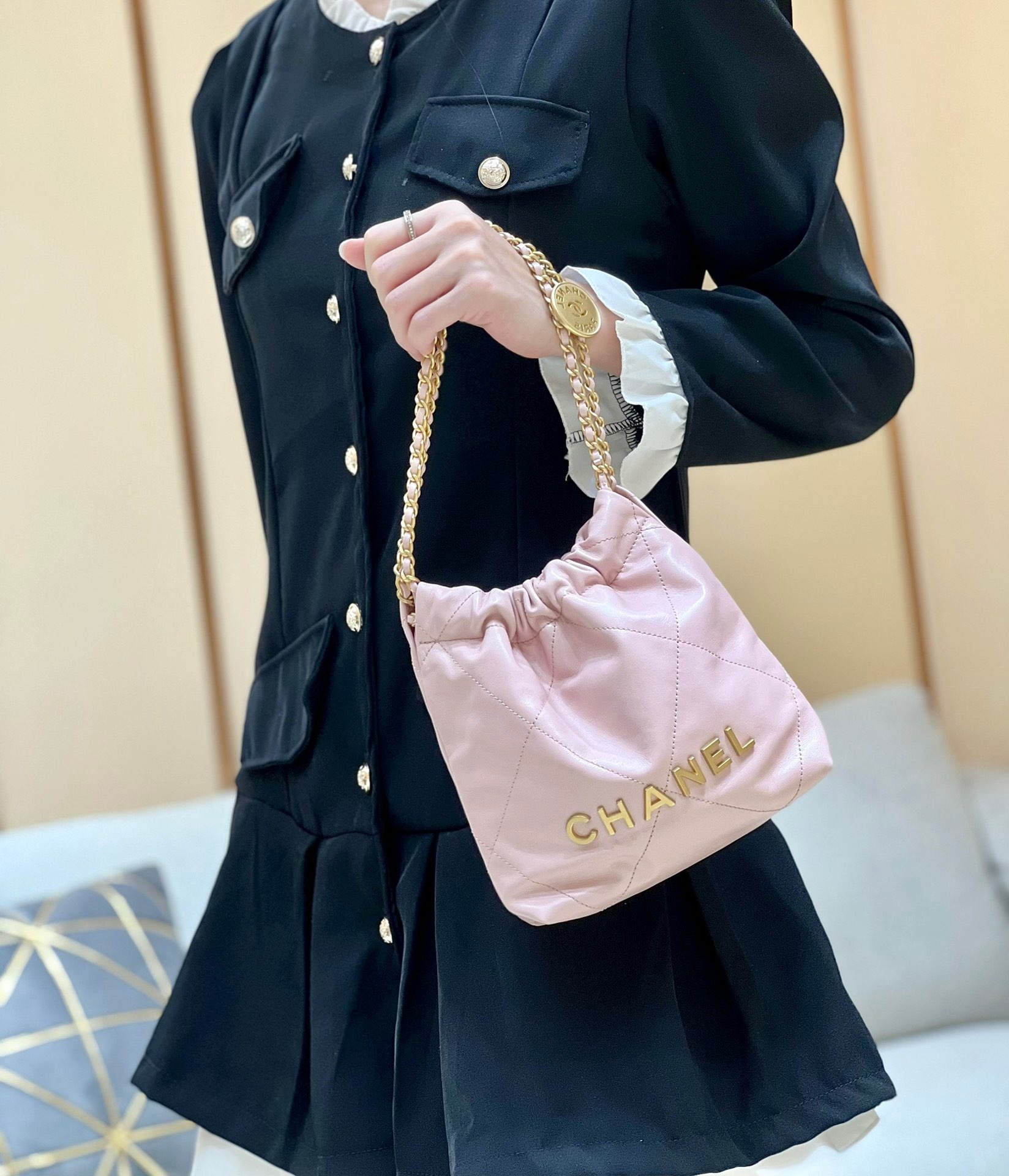 735C0D54-EA23-4322-980A-2B170622C405