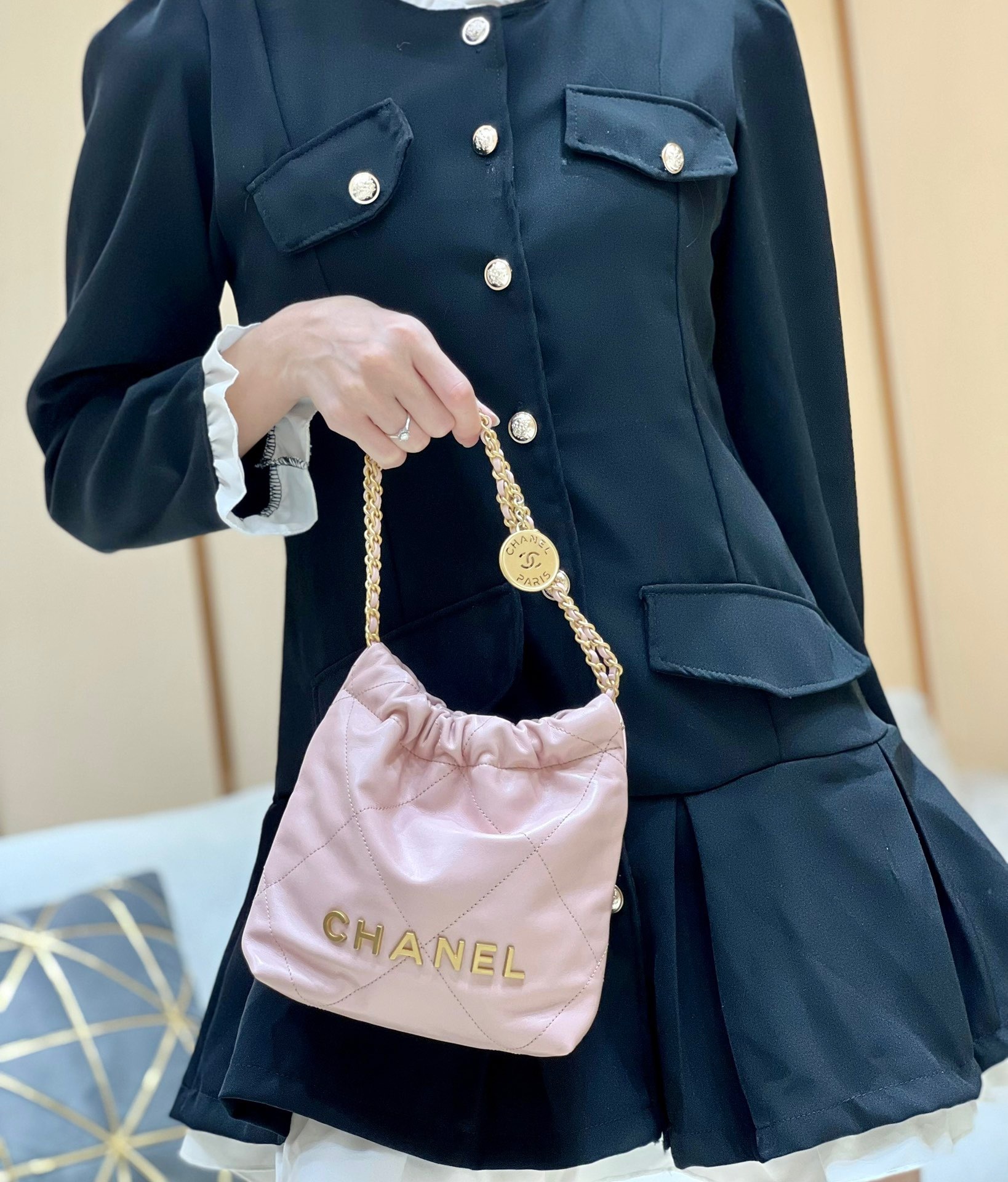 A5418084-4BF4-4F42-B335-7C0709A76FBF