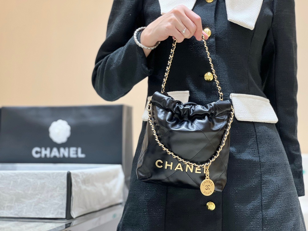 81A01598-4913-4AB0-9894-378A46C07BE5