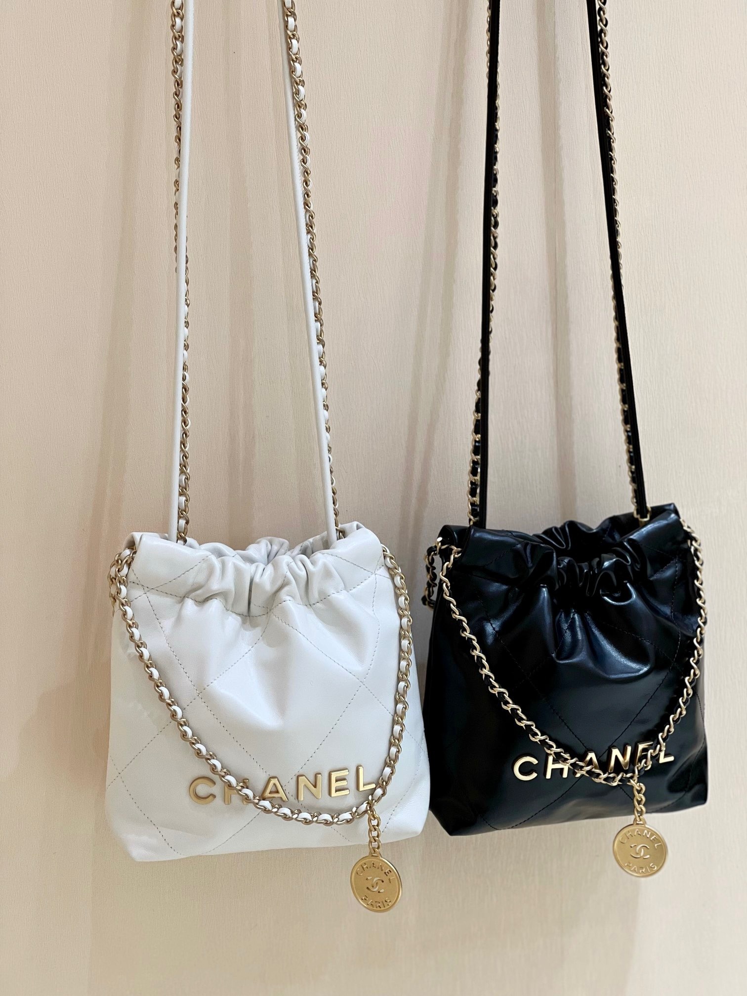 E85B698B-71C2-46D8-A60E-AA38BEFE1B32