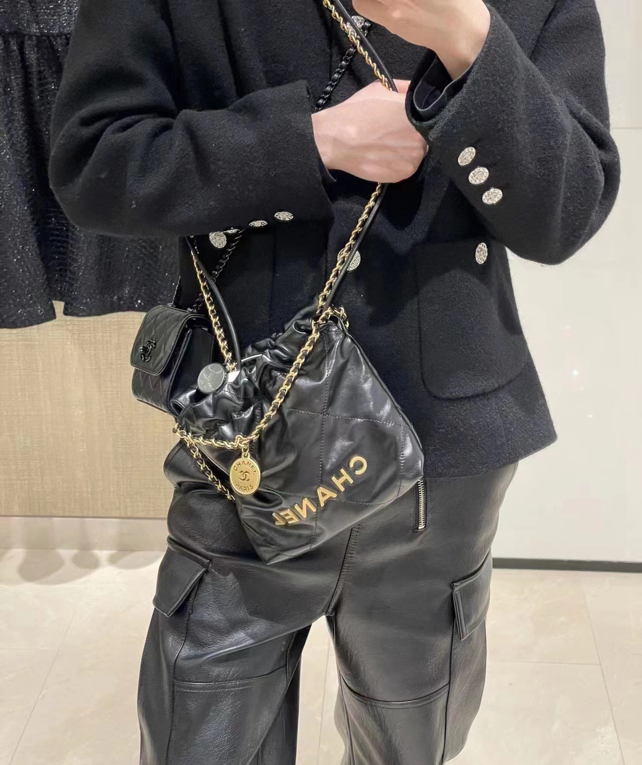 47E4BCB6-04AF-4A69-ADFE-F8B4CE74CE7B