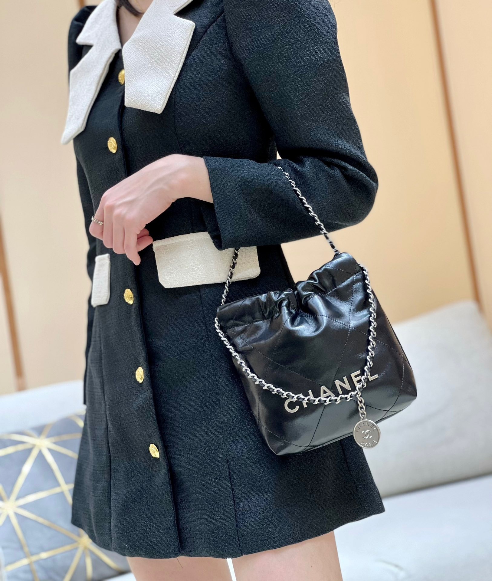 9EC78B38-9C24-49A8-BED9-075E9CD8CA6B