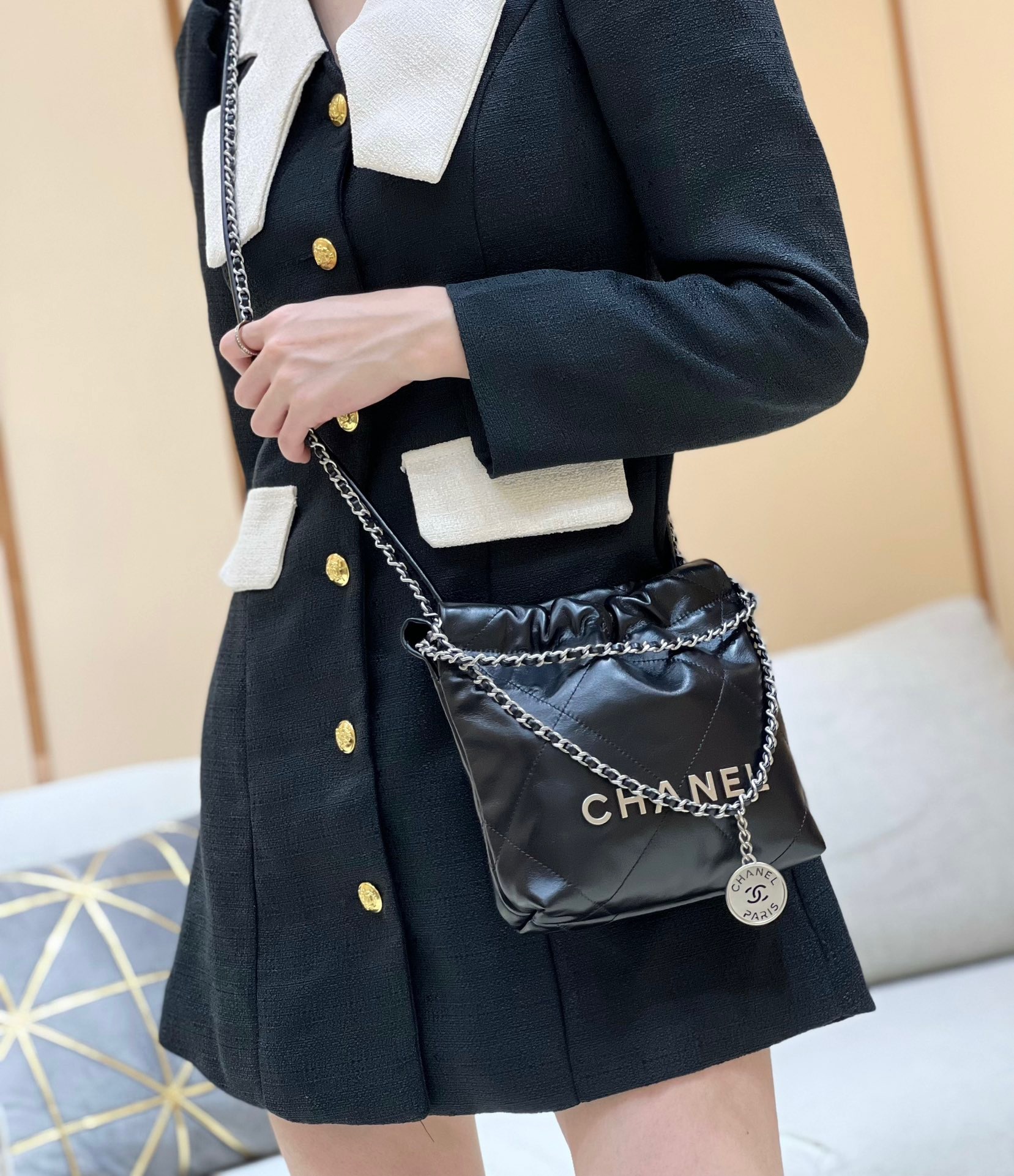 8C33EE99-A845-4255-840F-BEA368CDF496