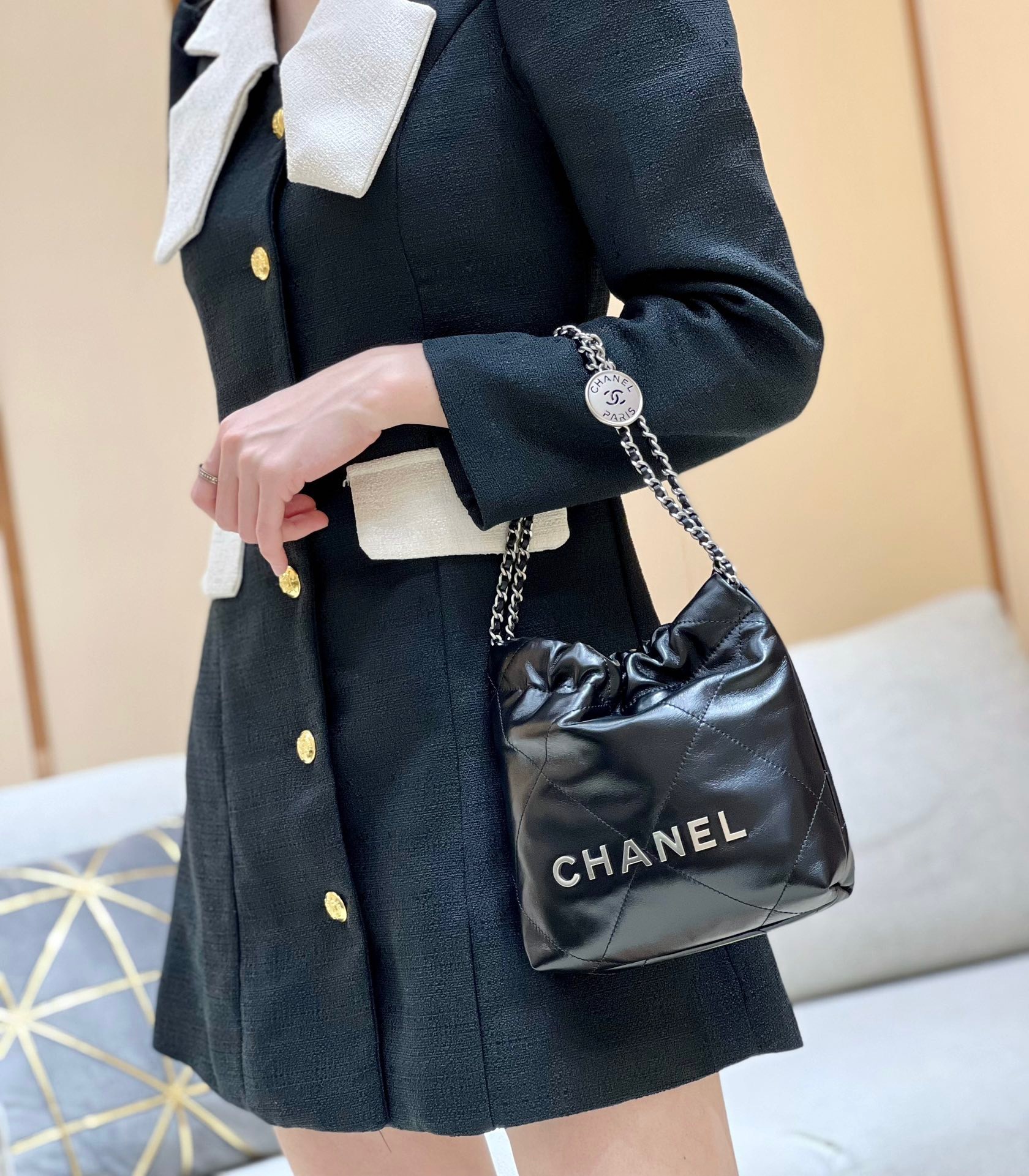 8B9B0370-AADF-49F0-AEF9-92716C98645D