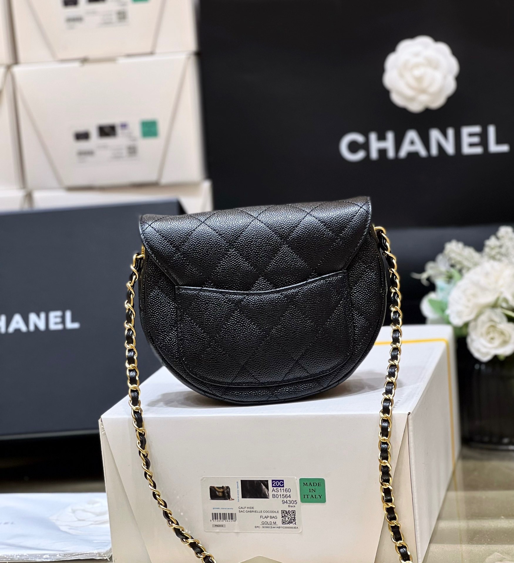 C1EFDE60-A1D7-4C91-BBB5-BDE7A3A43964