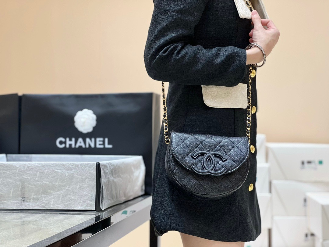 2451FED8-8DC4-41CE-8952-3F5297A21400