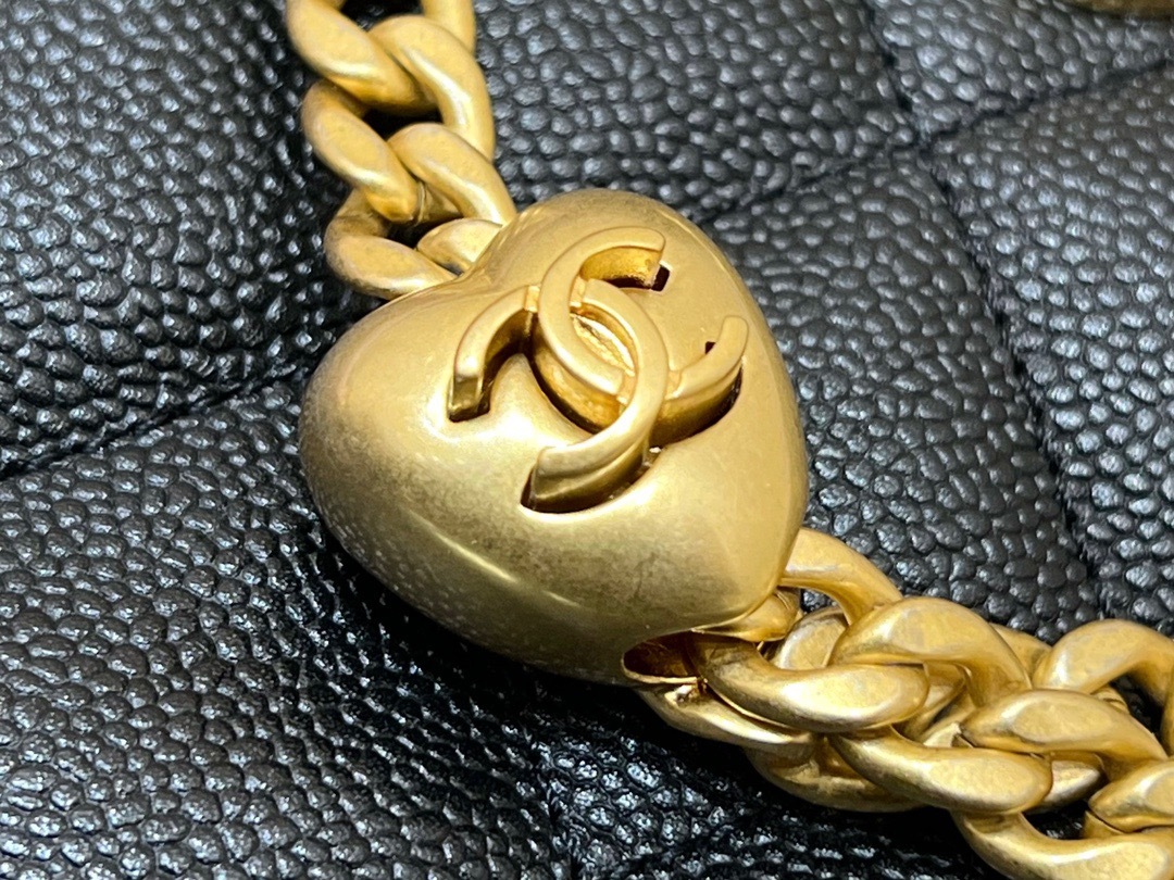 F85D6A54-3CE5-43A3-B760-8DF679069CC0