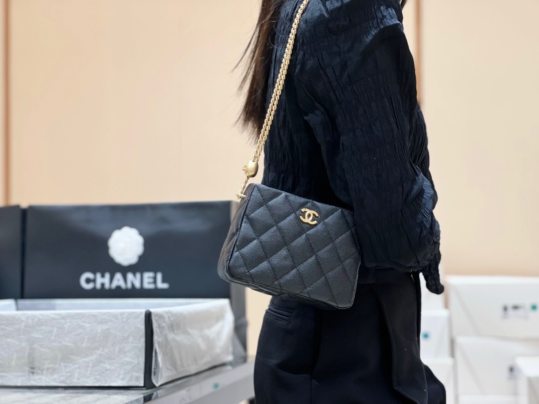 2F94AC47-1C92-403F-8F40-A10DE492DB7A