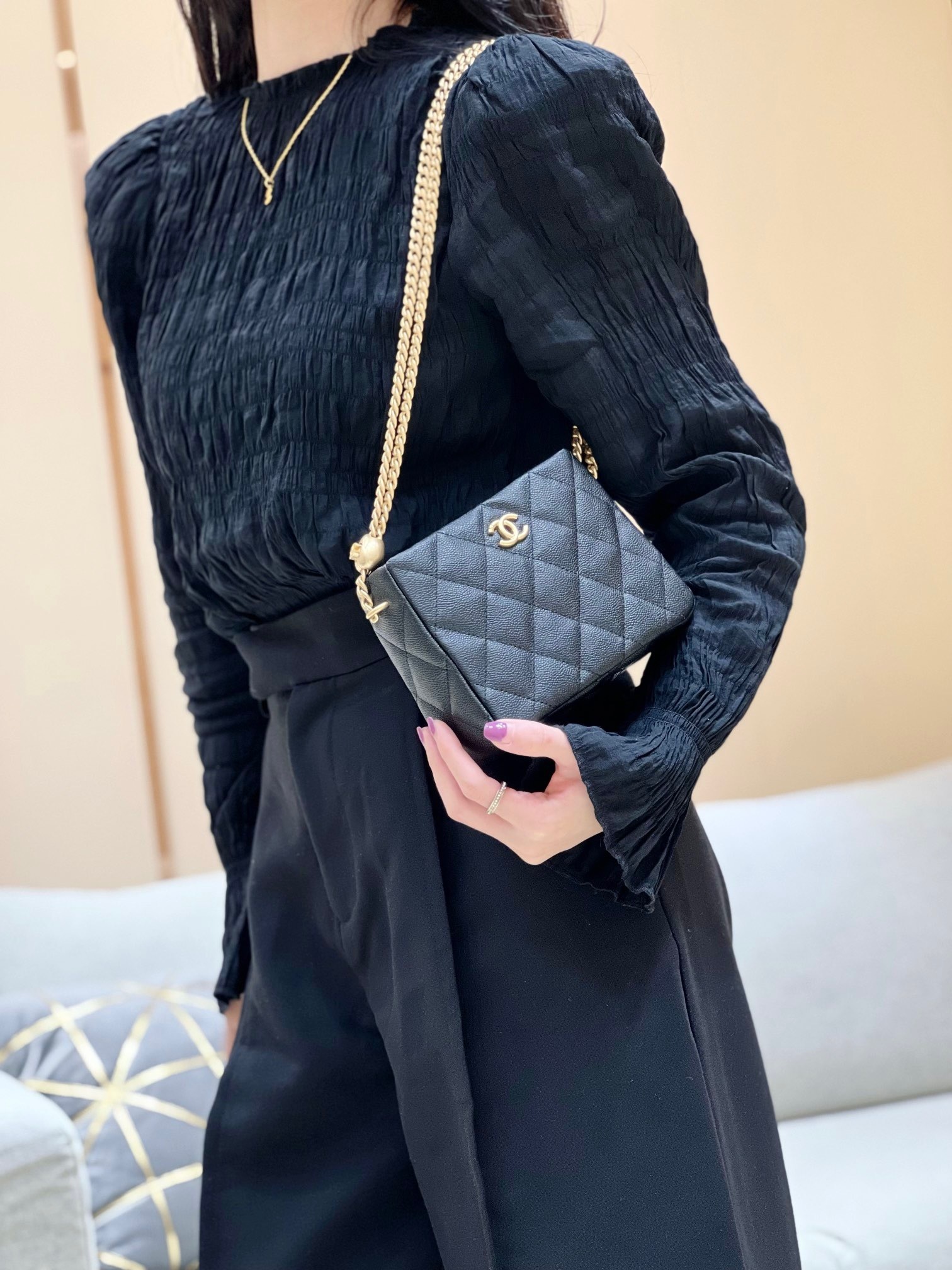 92B9E7C2-2F5C-4F0E-B881-067EFD4E846D