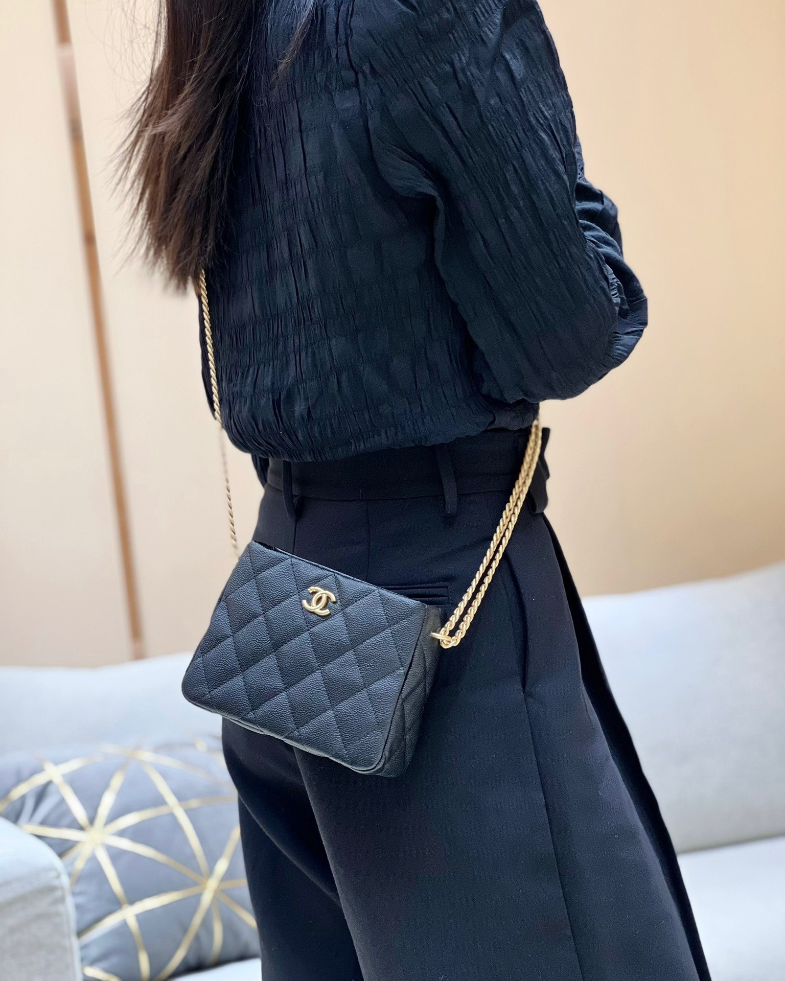 46AF20D2-FEEC-4C0A-8EB5-F98C245AC29A