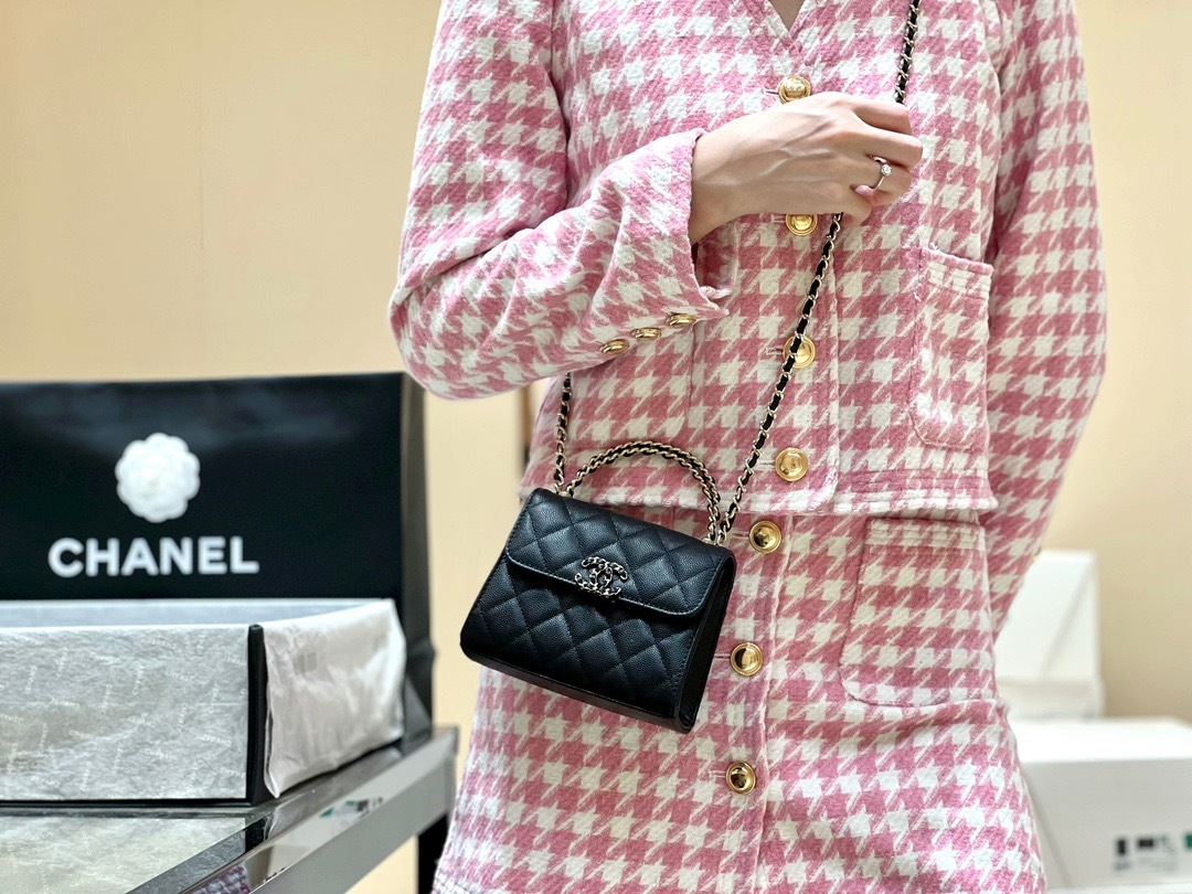 91C8B645-1690-445E-96EA-C4DDB54D08EC