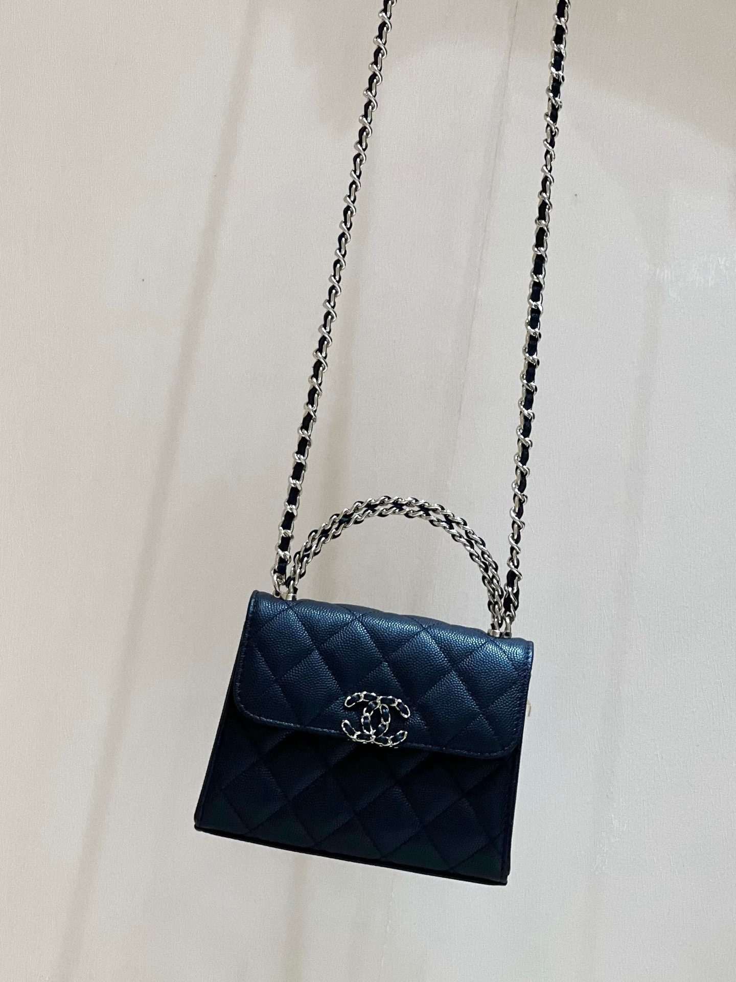 154856AD-A249-4E34-8DCA-0EF30BE8D917