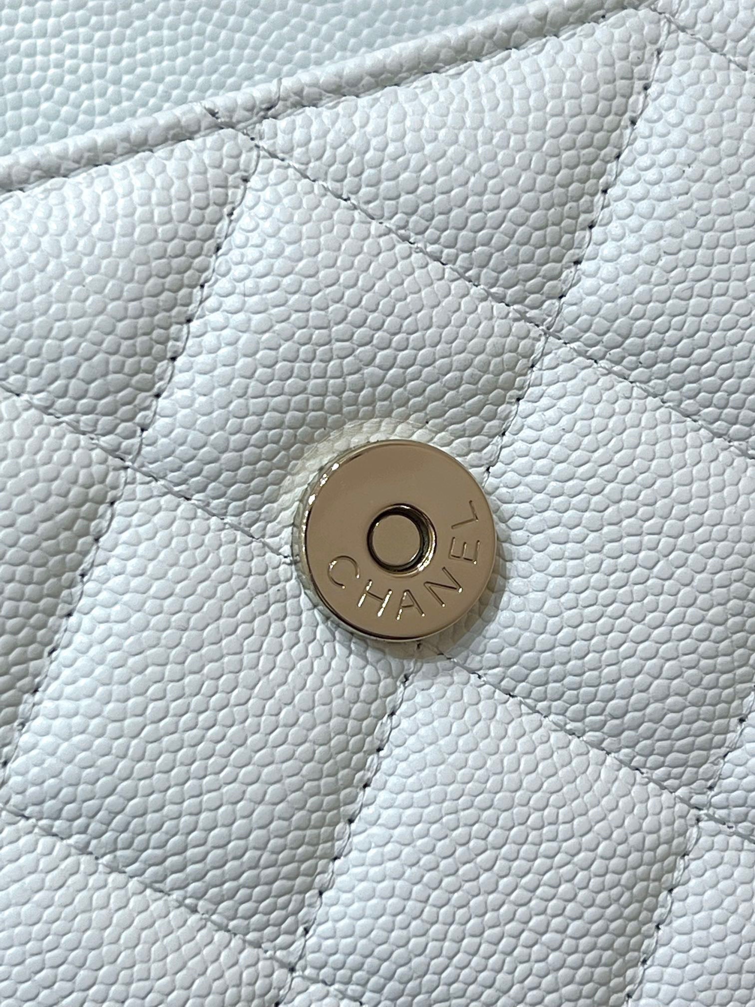 94AADFDB-1699-4644-BD49-5C5A779F9E59