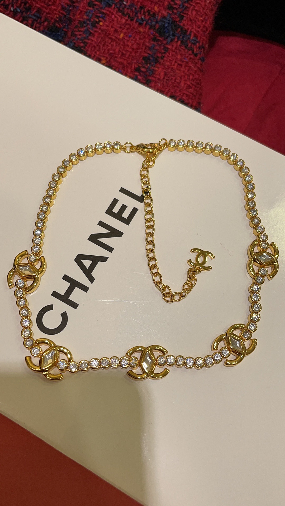 E76AF5CC-DF1B-46CA-B366-686EE31C6500