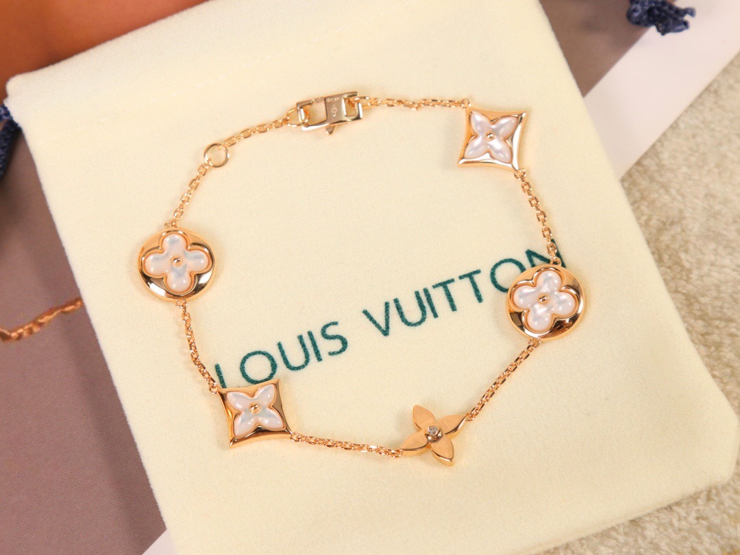 51DFB21D-87C7-4DF2-8236-D6059C831843