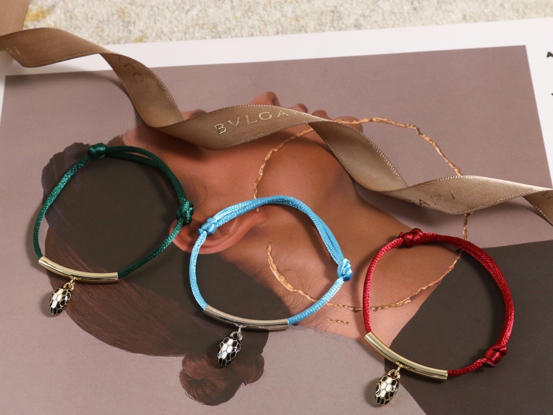 F791B590-1A08-41DA-A230-34113FBC50D6