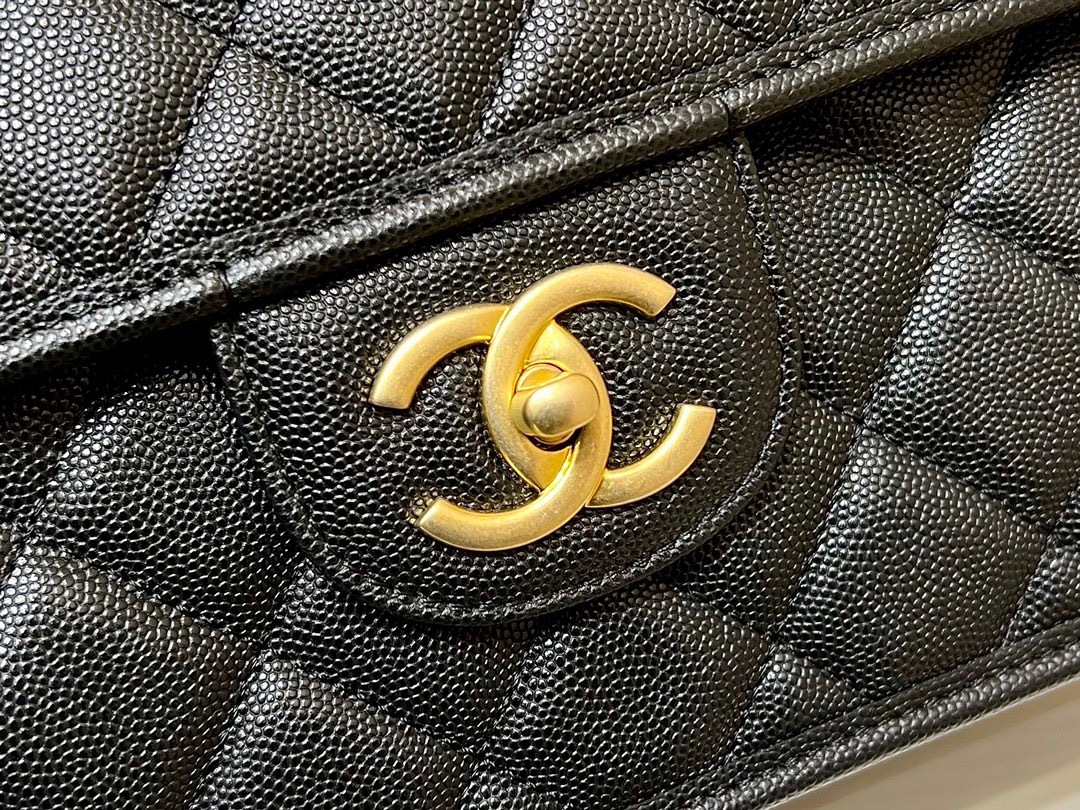 2FAD1420-FC9B-410B-ACC0-3A8BF1E179BE