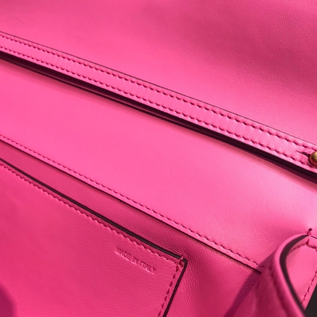 295458EB-F096-4E65-97EF-00DB1B7DAA04