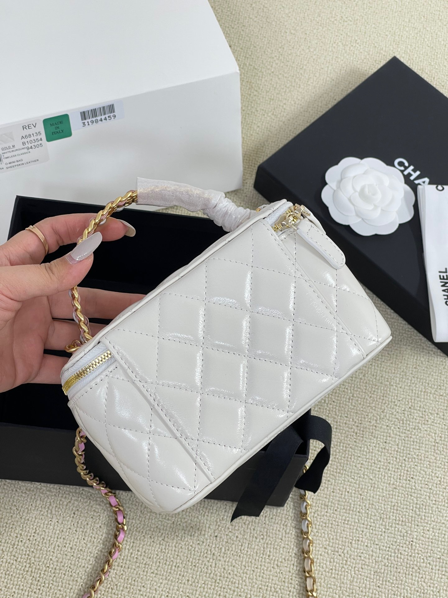 402450A2-5E2B-4B42-8AA0-A0A56E7AC2DA