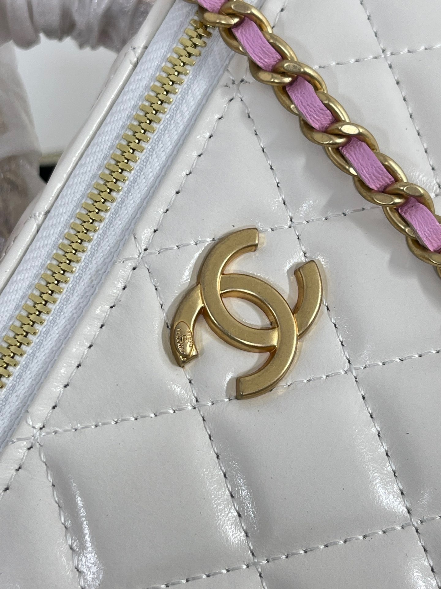 57836286-776D-4964-A276-7BD8F3ECBCD3