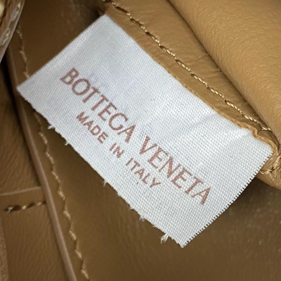 36FE4B3A-DF5A-42FE-A5B3-4E239C3D4909