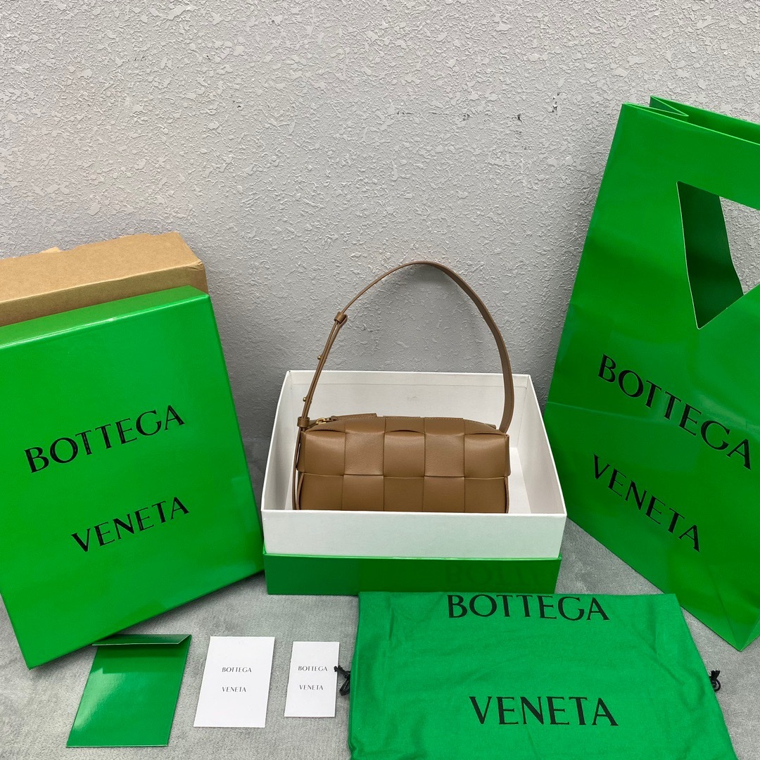 74A73141-BE5C-45A6-9426-69BAA2978E52