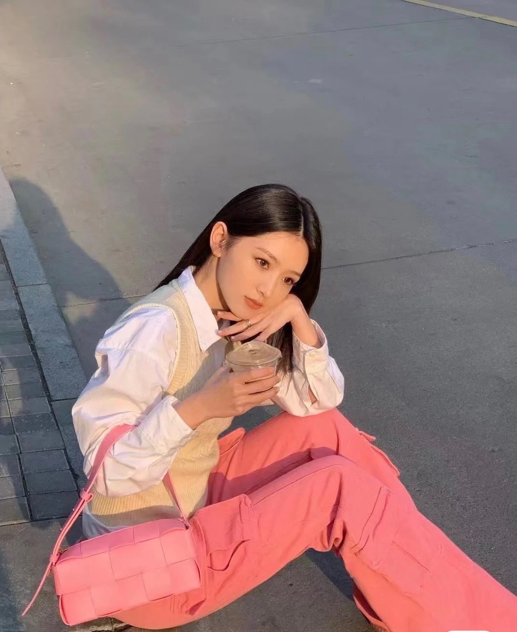 475B7939-1ECB-46F5-BDD0-B00352FC3A04