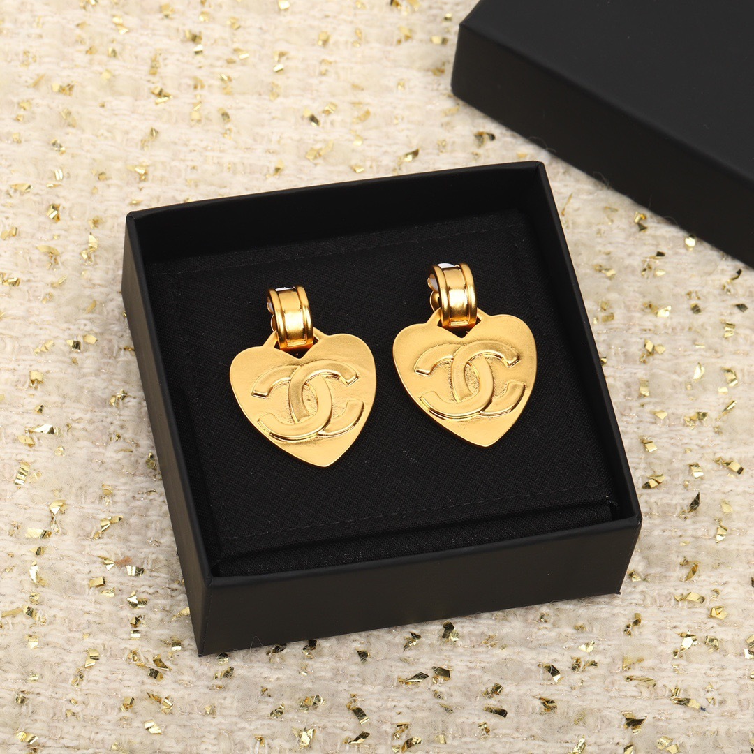 9FFDAB2C-241F-4068-89AD-9AD549CD6CAC