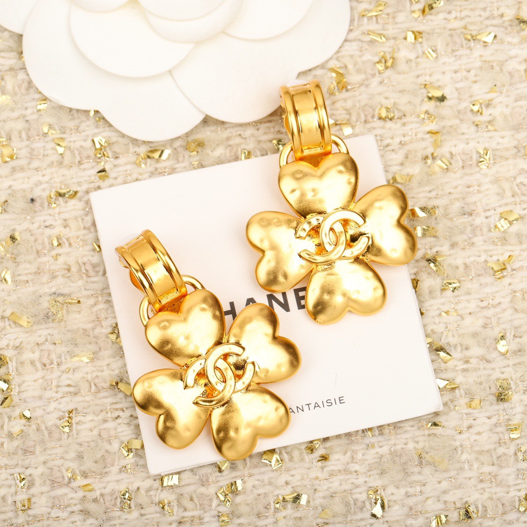 FB405972-2848-4792-AF43-B354CCDCA402