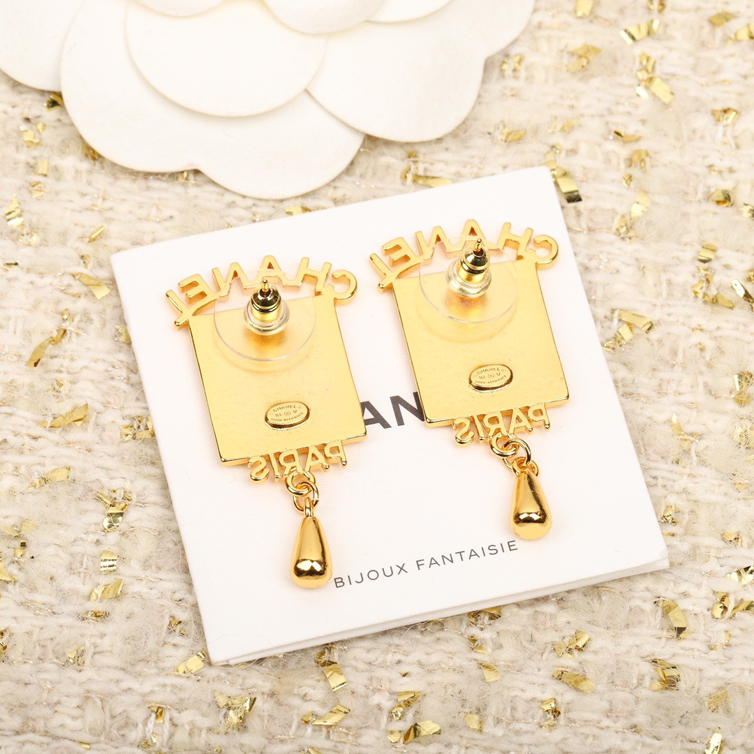 2D5FACFF-8257-4854-96F3-FA99063E6833