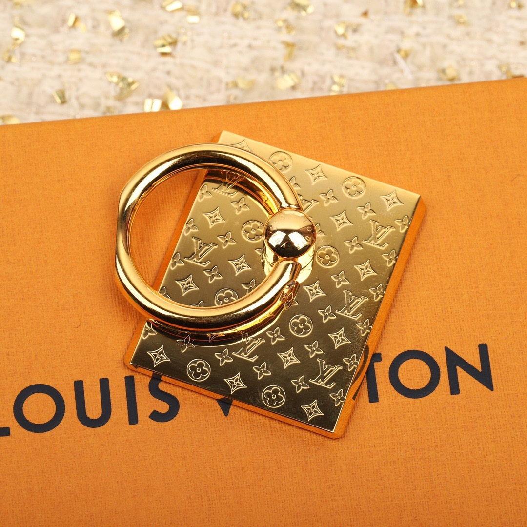 8BB69E52-C877-4172-9E16-D2FB3A066FAA