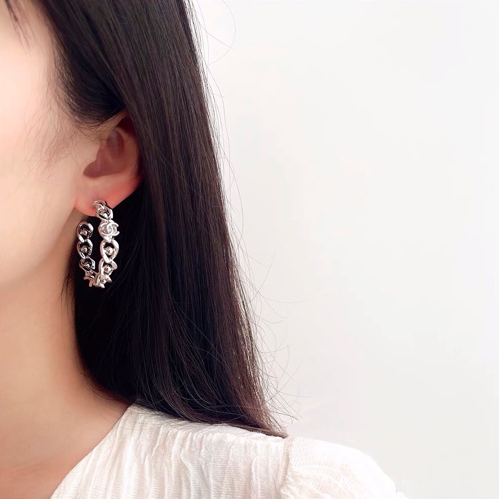 438DB426-03B0-4C55-88A9-1A6B37C51FC2