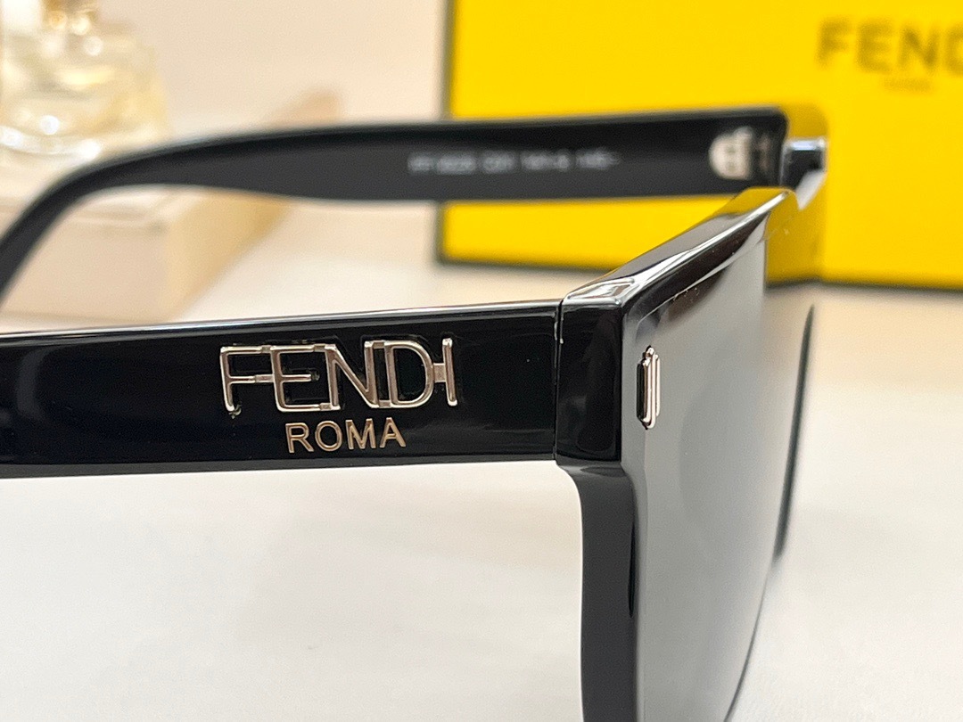 F61E4983-2E8E-424F-BEFF-4694D91E5E38