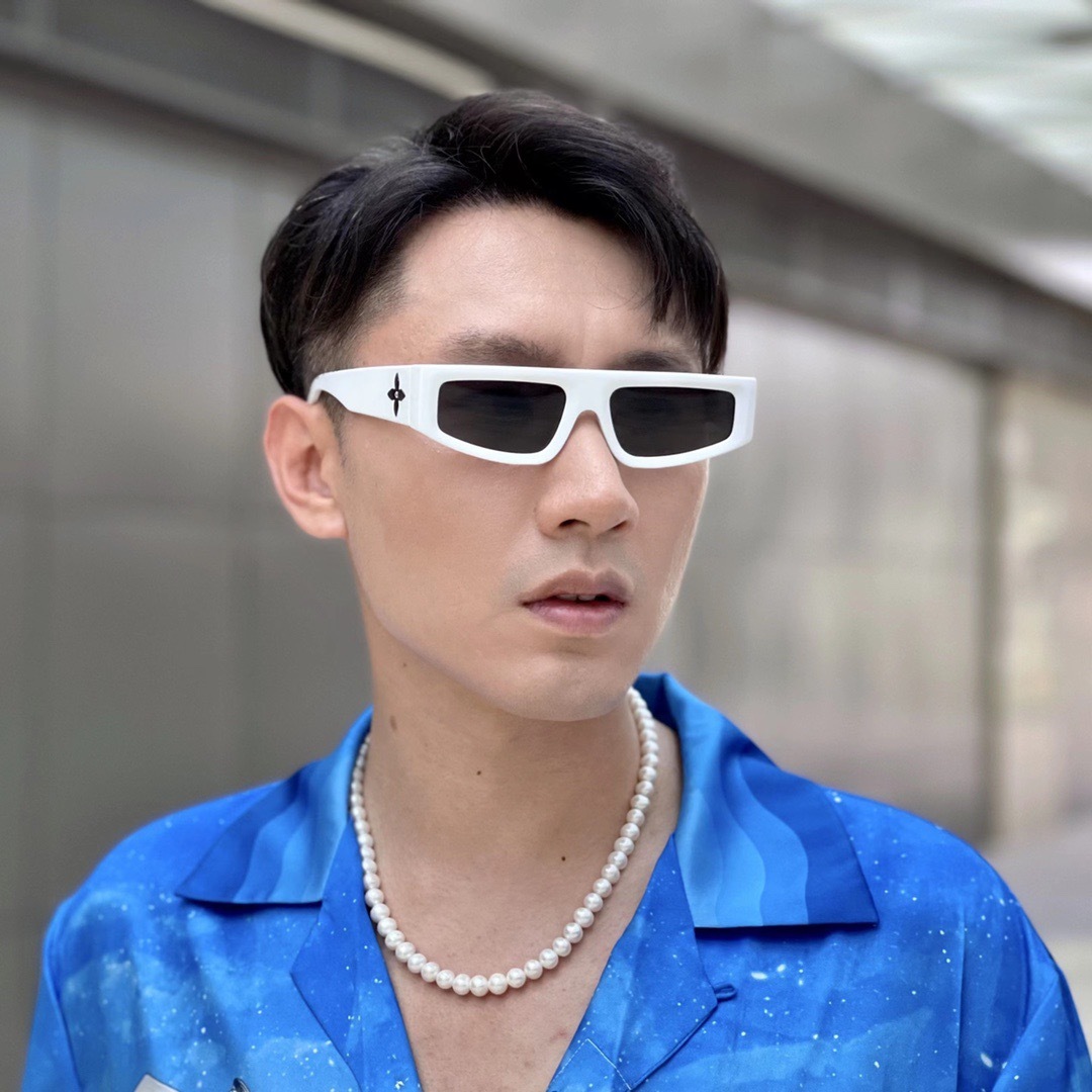 3A41E18E-30D3-4A87-BA74-899ED838B1A8