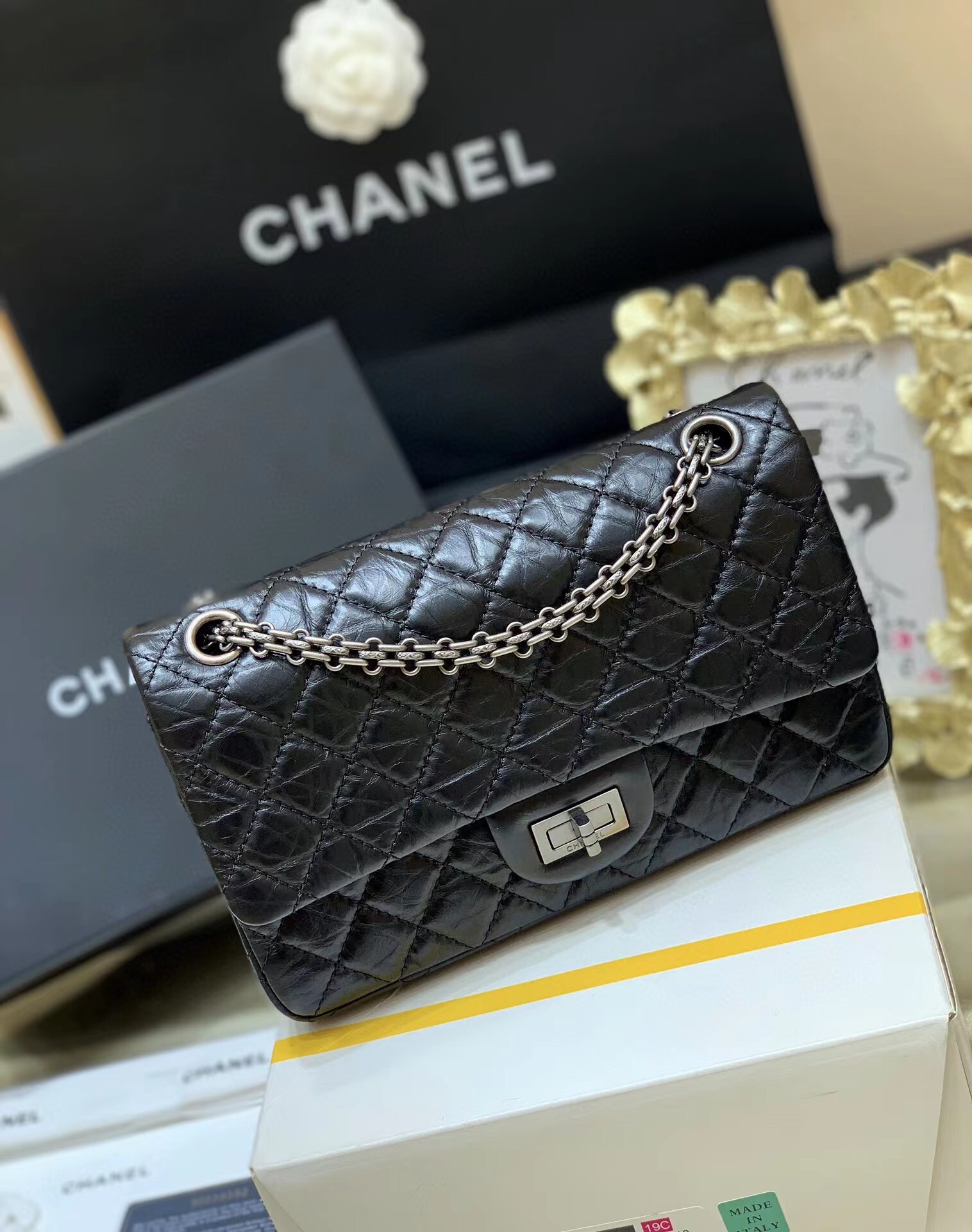 327979049fe5b62db88c7ac751acd69c