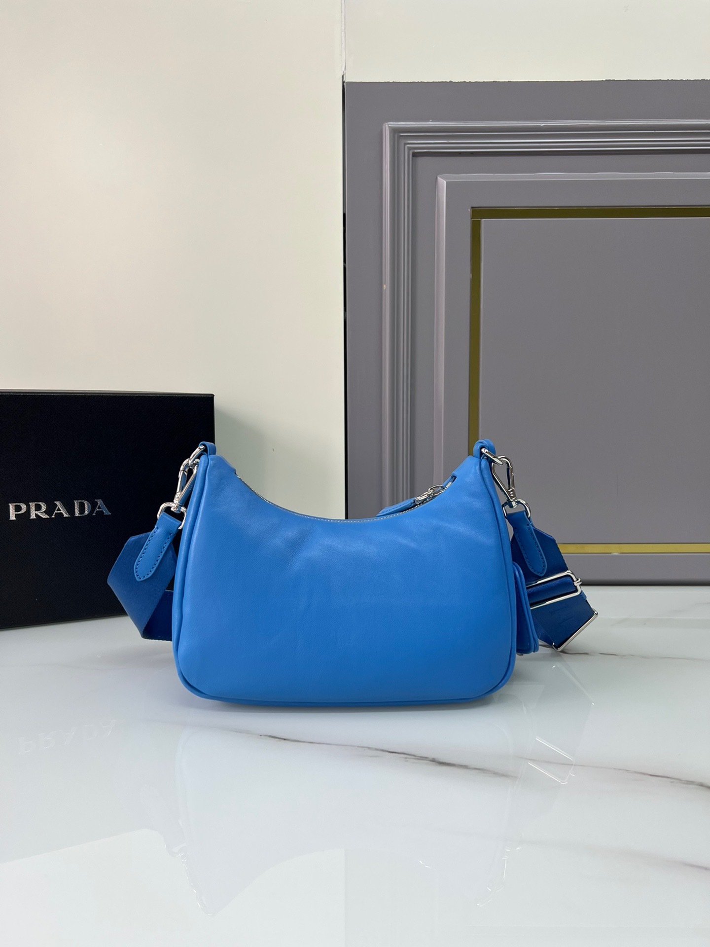 BCFB3FFC-4354-4B22-B91F-8CB9E3343C62