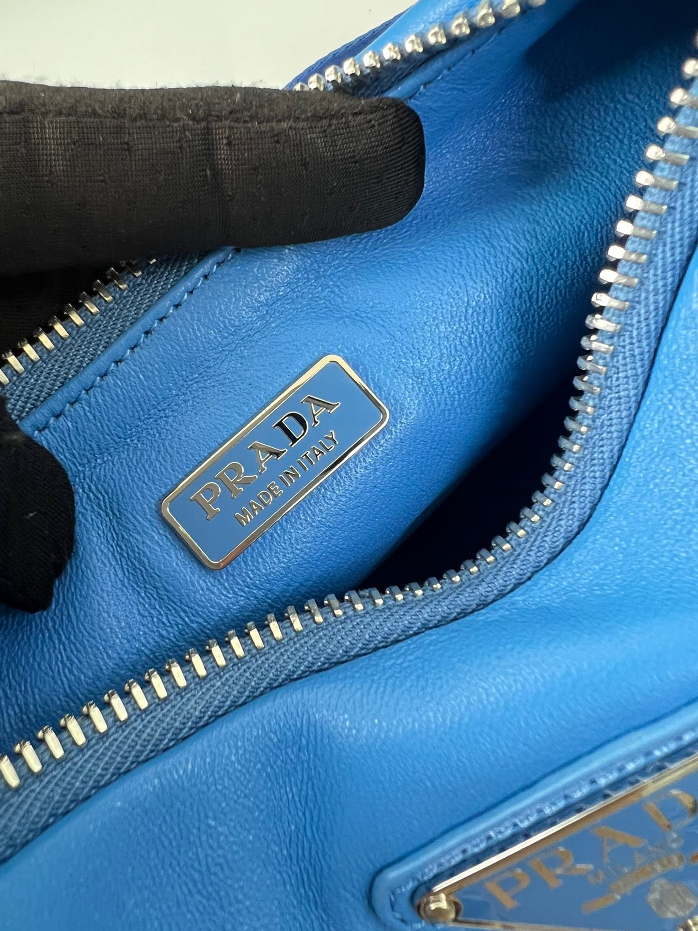 62BC5C62-8CF5-4BB9-B42E-1F0CAF232B55